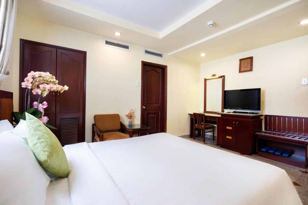 Lucasta Saigon Khách sạn