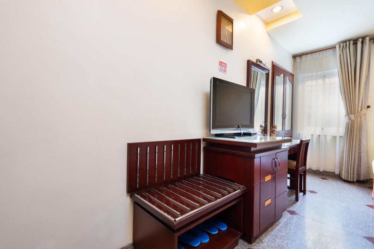 Lucasta Saigon Khách sạn